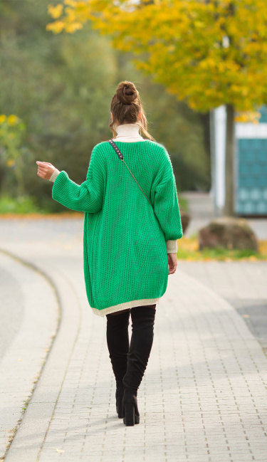 Trendy oversized cardigan groen